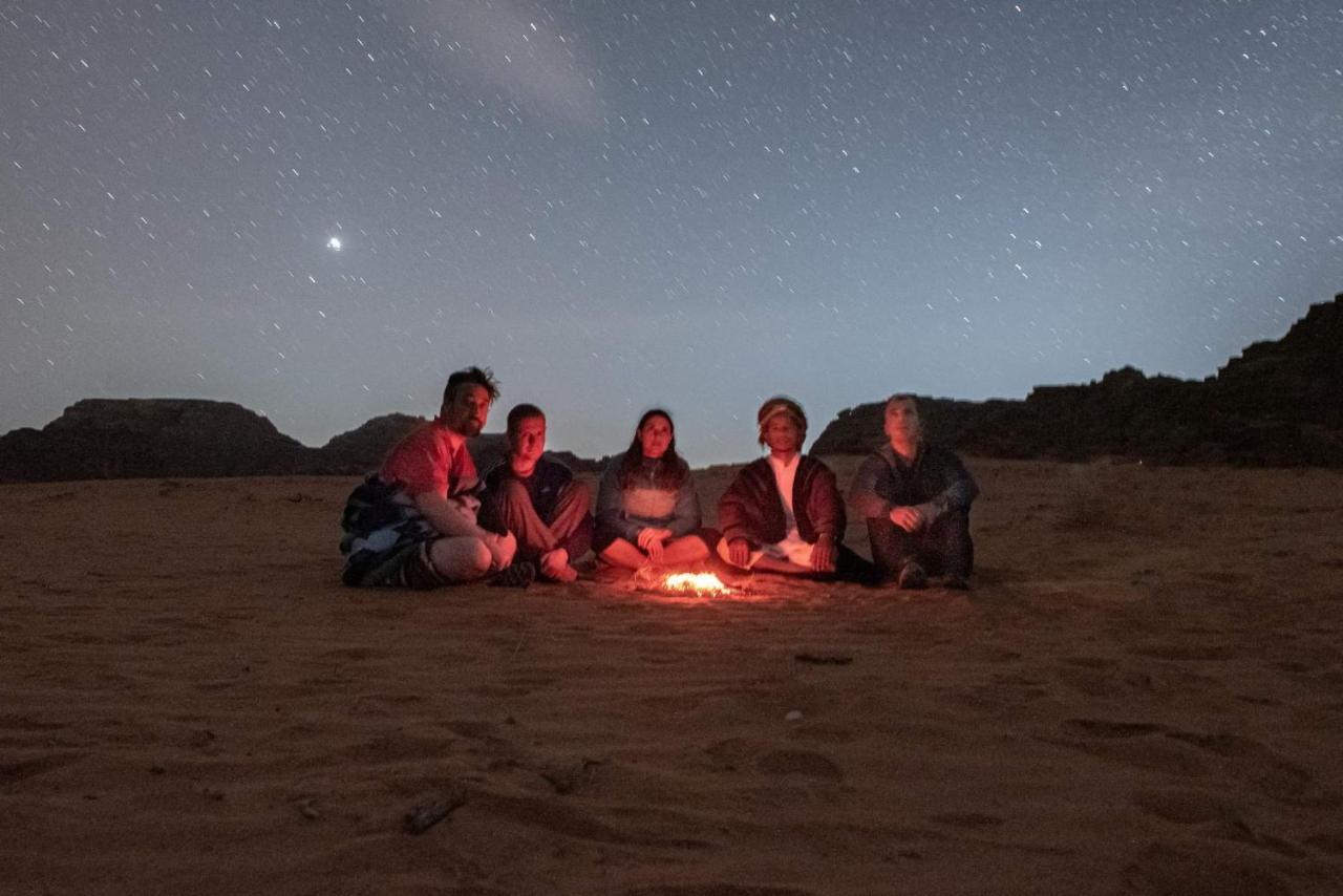 Wadi Rum Secrets Camp Bagian luar foto