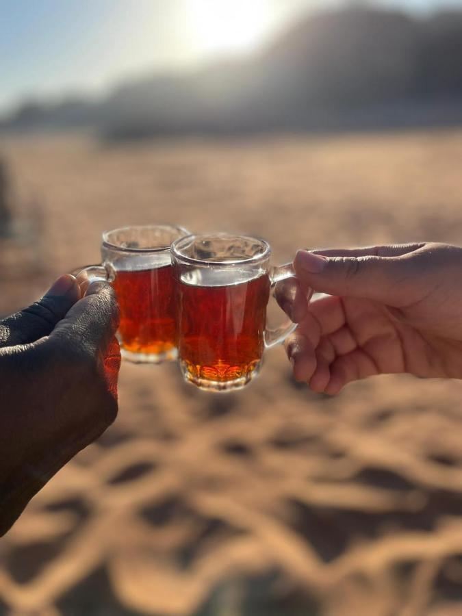 Wadi Rum Secrets Camp Bagian luar foto