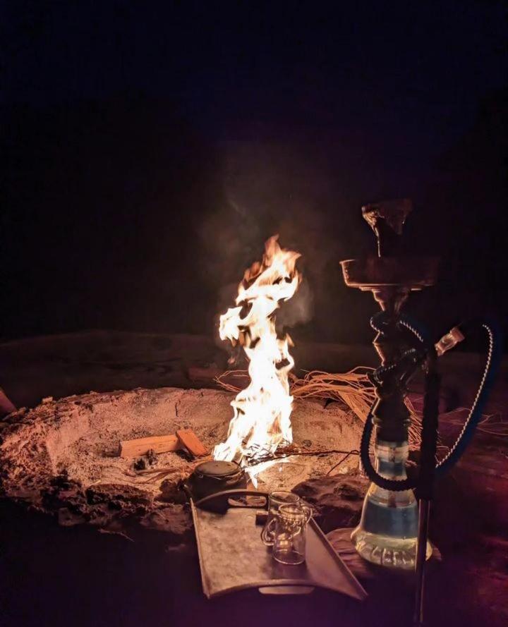 Wadi Rum Secrets Camp Bagian luar foto