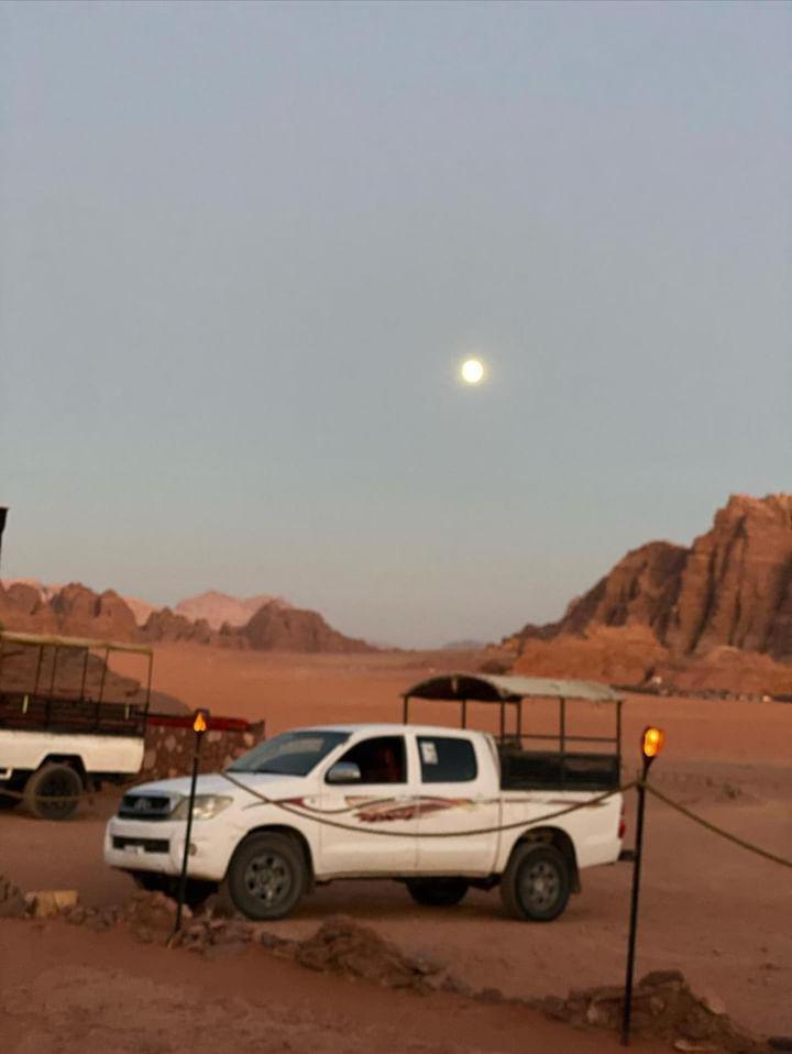 Wadi Rum Secrets Camp Bagian luar foto