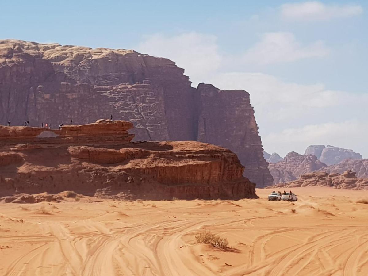 Wadi Rum Secrets Camp Bagian luar foto